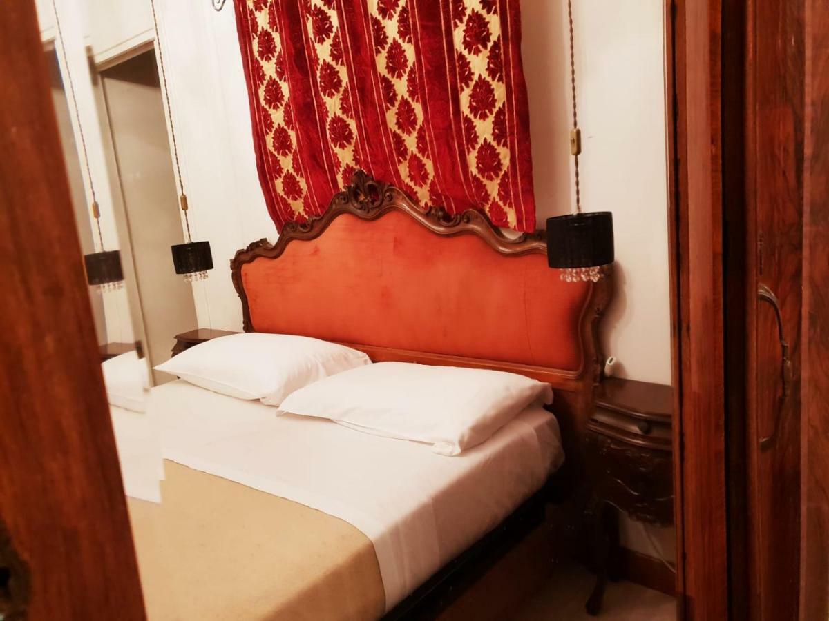 Casa Di Adel Hotel Venetië Buitenkant foto